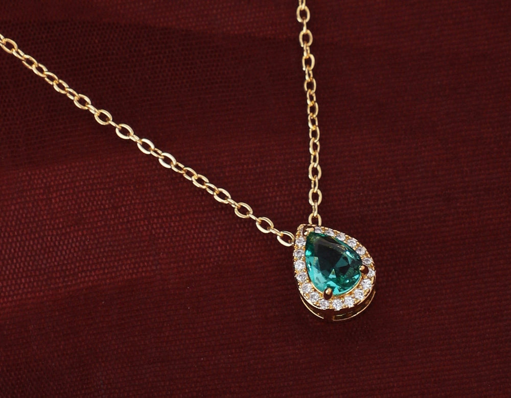 Green stone Drop pendant Anti Tarnish Anti Allergic chain girls women