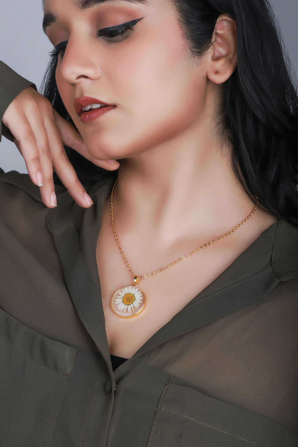 Dried Resin Real Flower Pendant chain for girls | Anniversary Gift | Birthday Gift