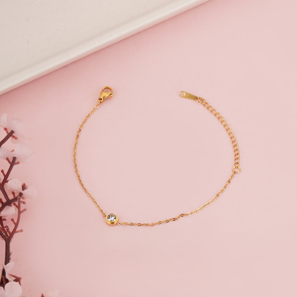 Minimalist Gold Toned Thin Link Chain Bracelet with Charm fo Festivals and Functions