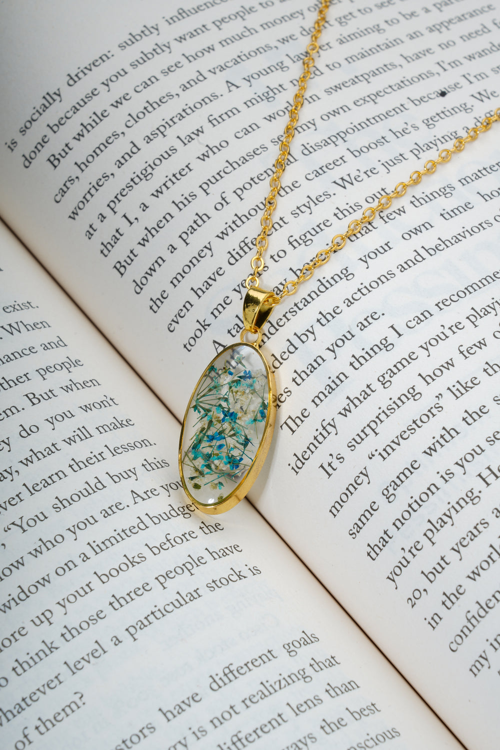 Dried hydrangeas Real Flower Resin Pendant chain for girls