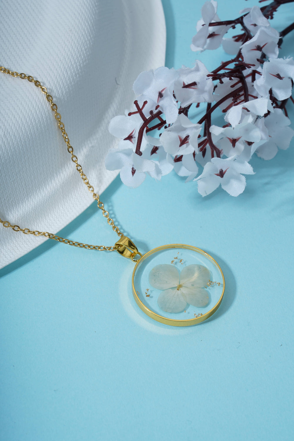 Dried Resin Real Flower Pendant chain for girls | Anniversary Gift | Birthday Gift
