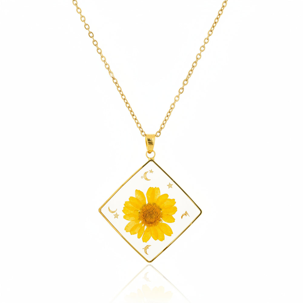 Dried Real Flower Resin Pendant chain for girls | Anniversary Gift