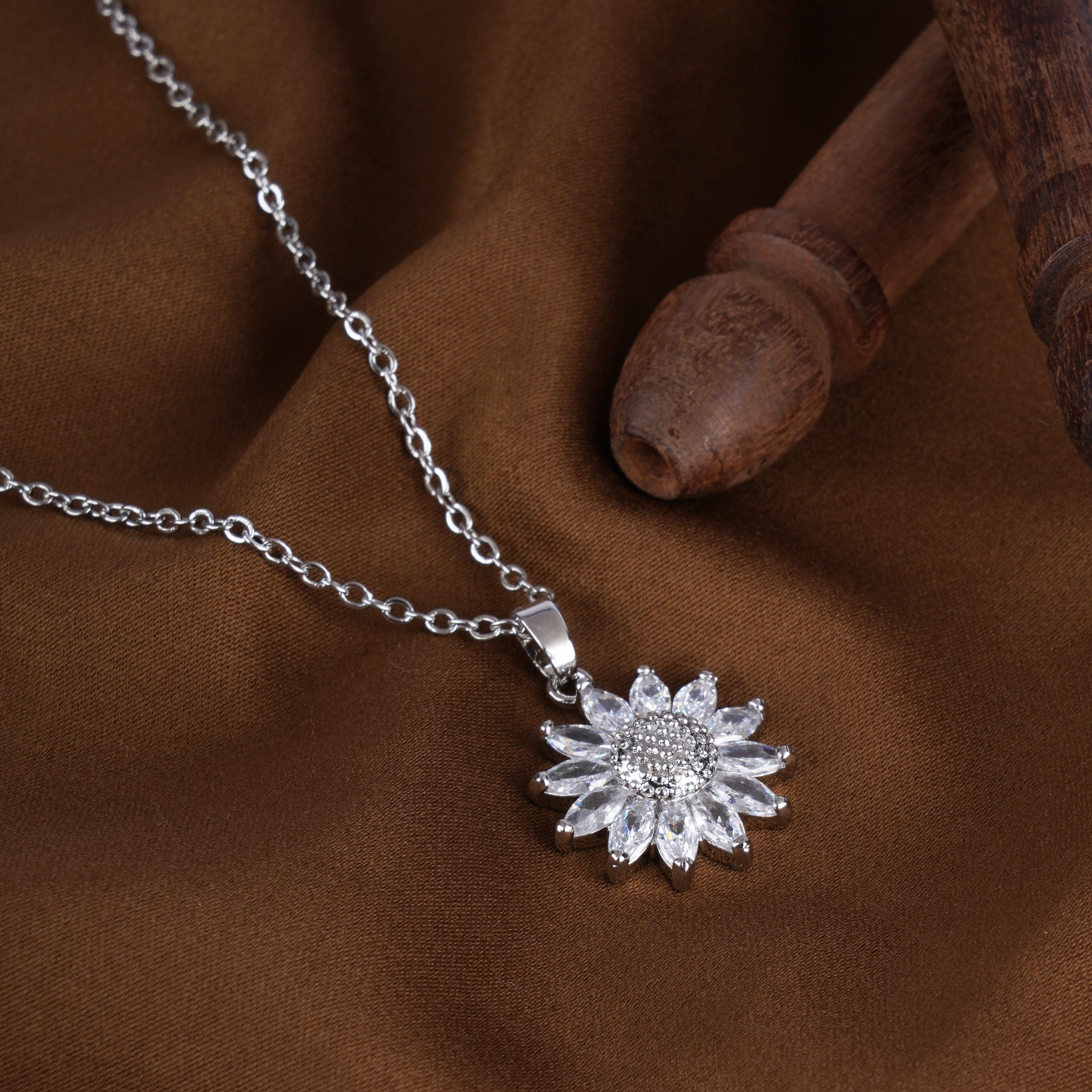 Blooming Beauty: Flower Pendants for Birthdays & Anniversaries