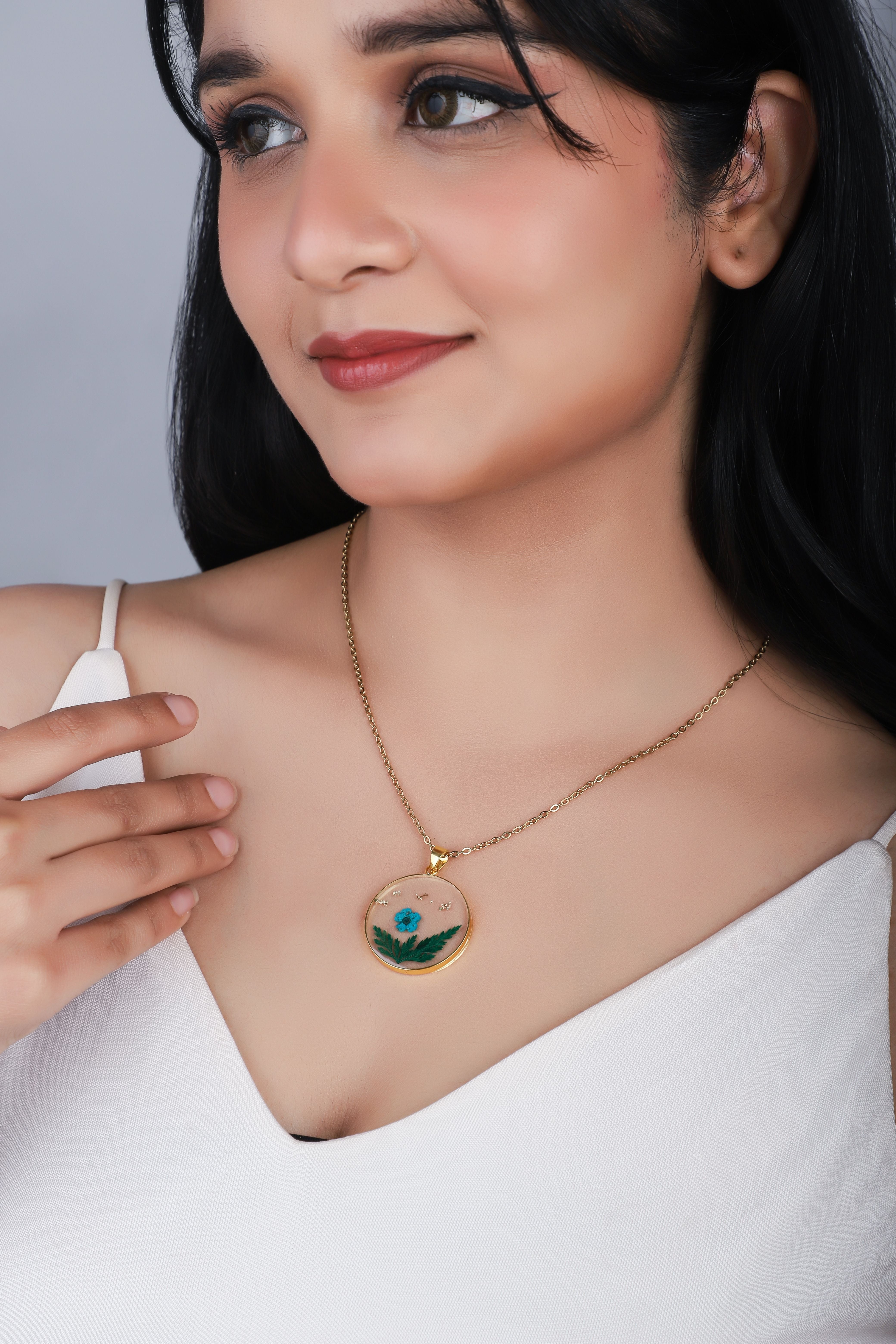 Dried Resin Real Flower Pendant chain for girls | Anniversary Gift | Birthday Gift