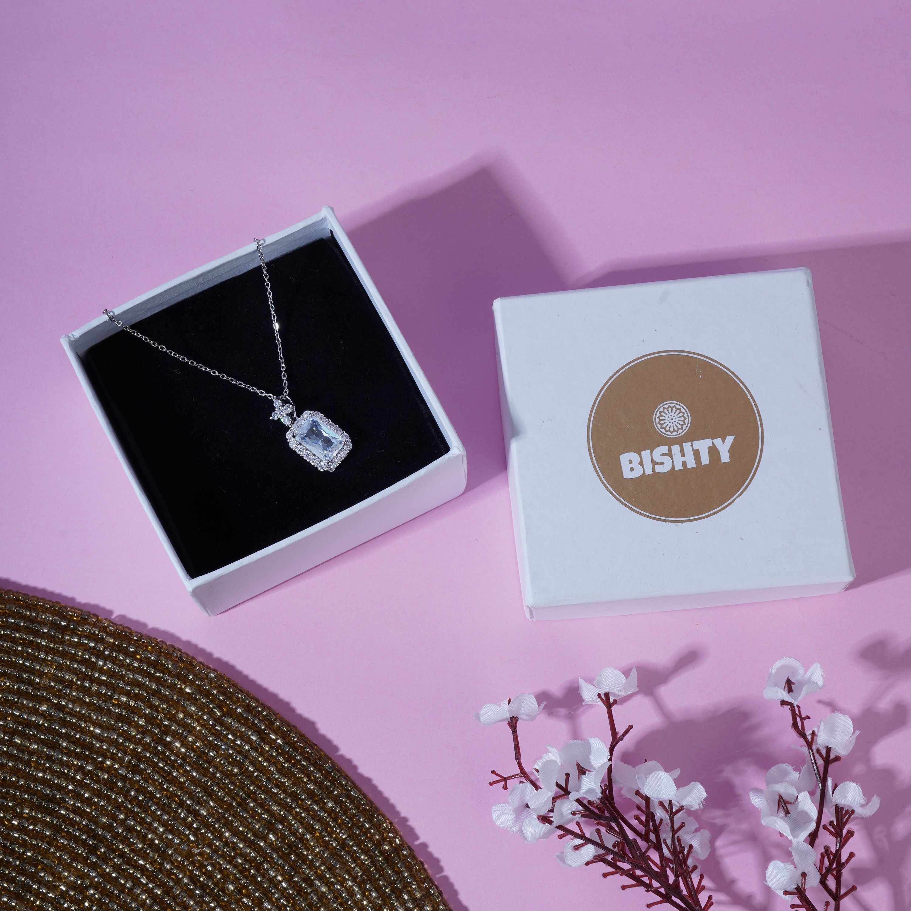 Elegant Red Stone Anti Tarnish Anti Allergic Skin Safe chain girls women