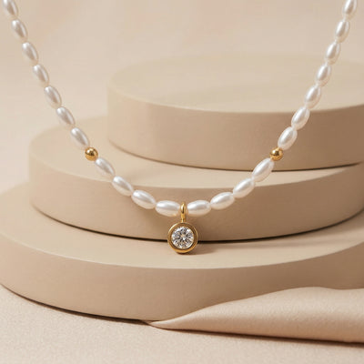 Luxury White Pearl Necklace with Solitaire Cubic Zirconia