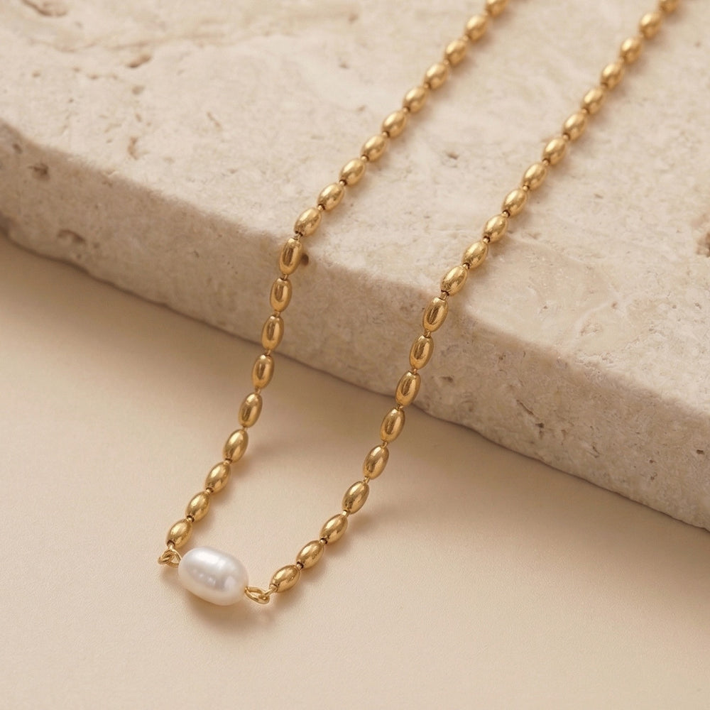 Baroque Pearl Pendant with Gold Oval Bead Chain