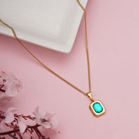 Luxury Cushion Cut Emerald Green Crystal Pendant Necklace