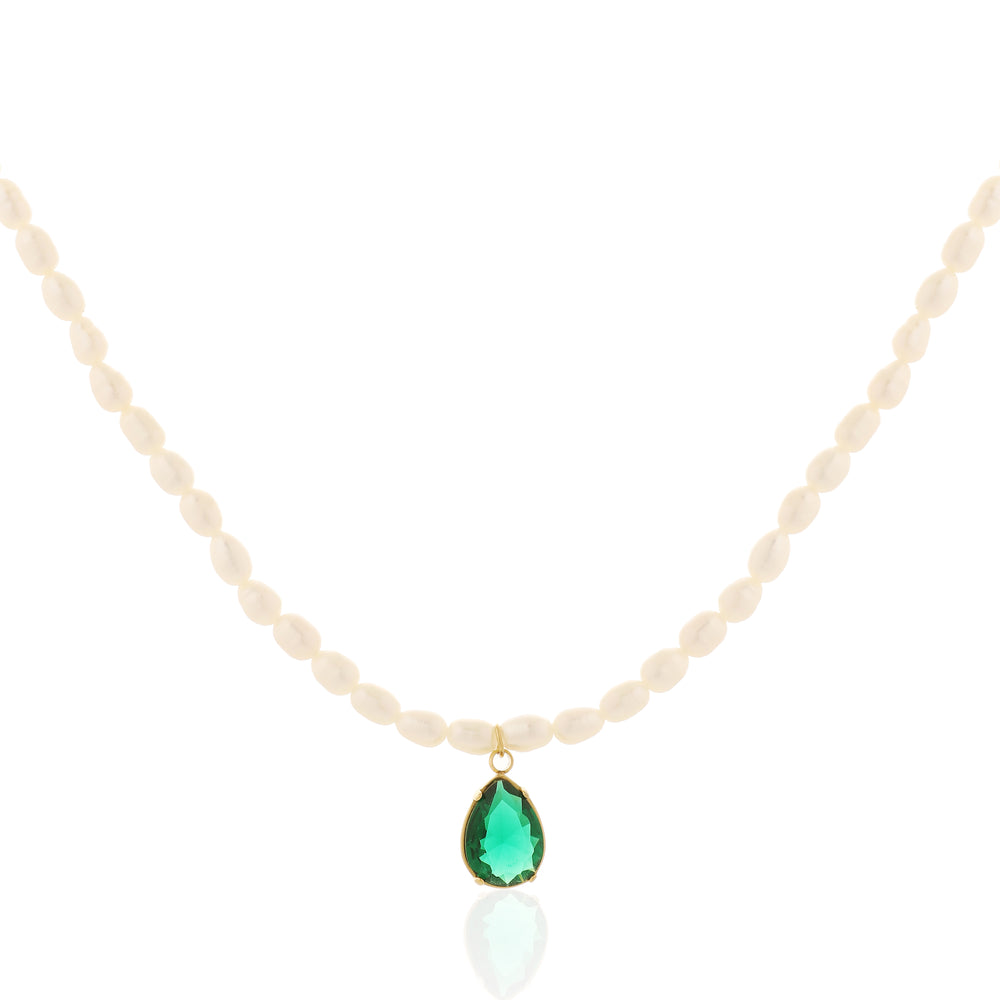 Vintage Style Pear Cut Emerald Drop Pendant on Pearl String