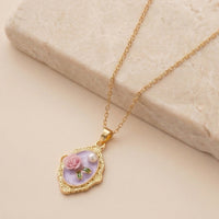 Exquisite Vintage Style Rose Cameo Pendant with Pearl Accent