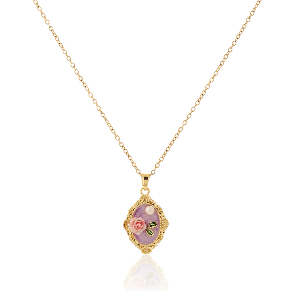 Exquisite Vintage Style Rose Cameo Pendant with Pearl Accent