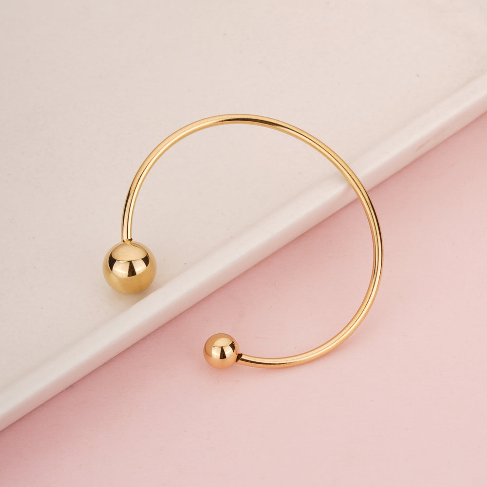 Modern High-Polish Gold Geometric Open Bangle Jewellery for part wear