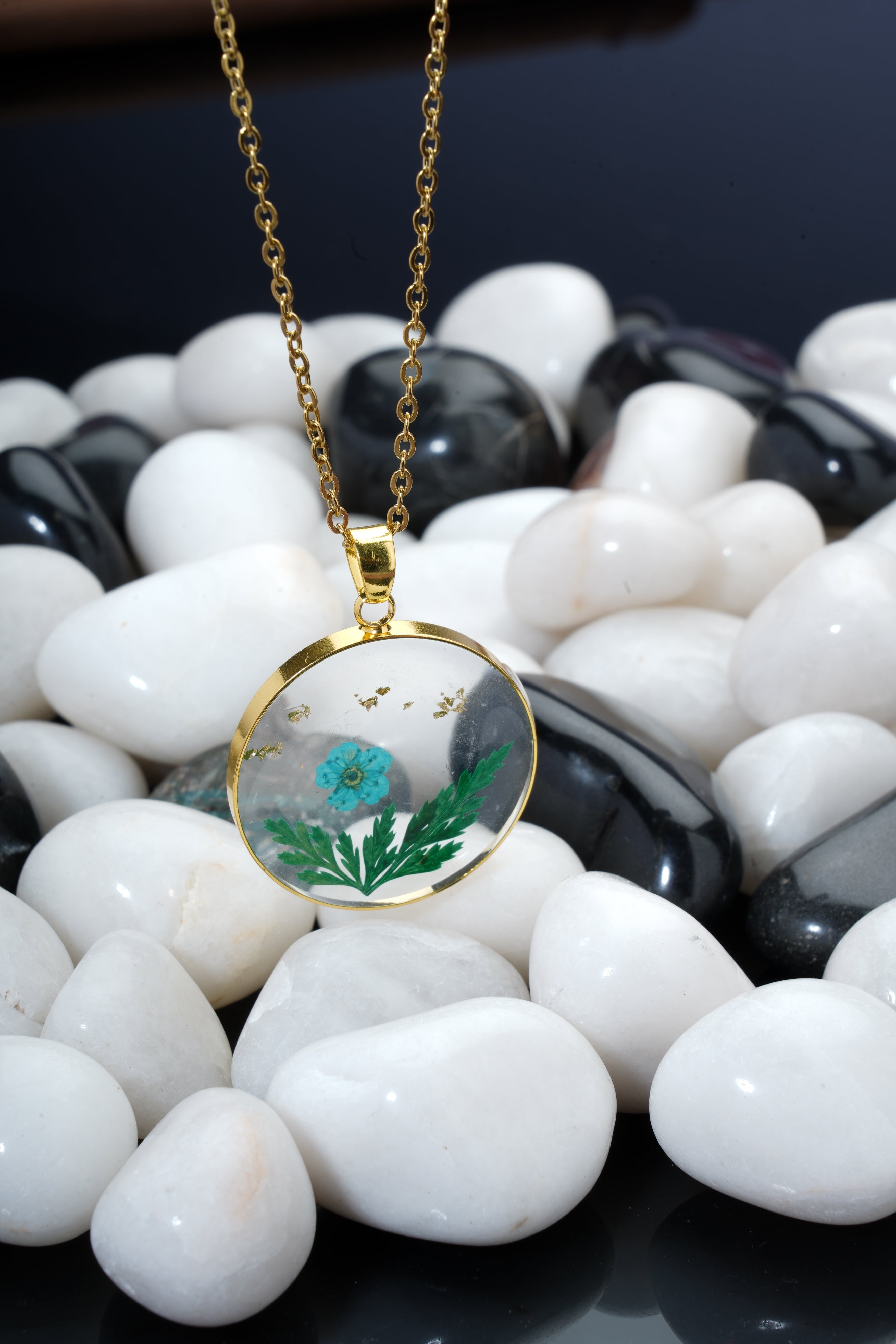 Dried Resin Real Flower Pendant chain for girls | Anniversary Gift | Birthday Gift