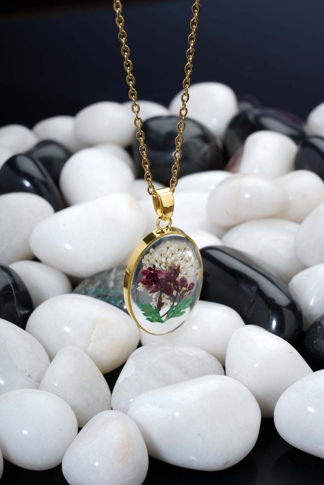 Dried Real Flower Resin Floral Pendant chain for girls