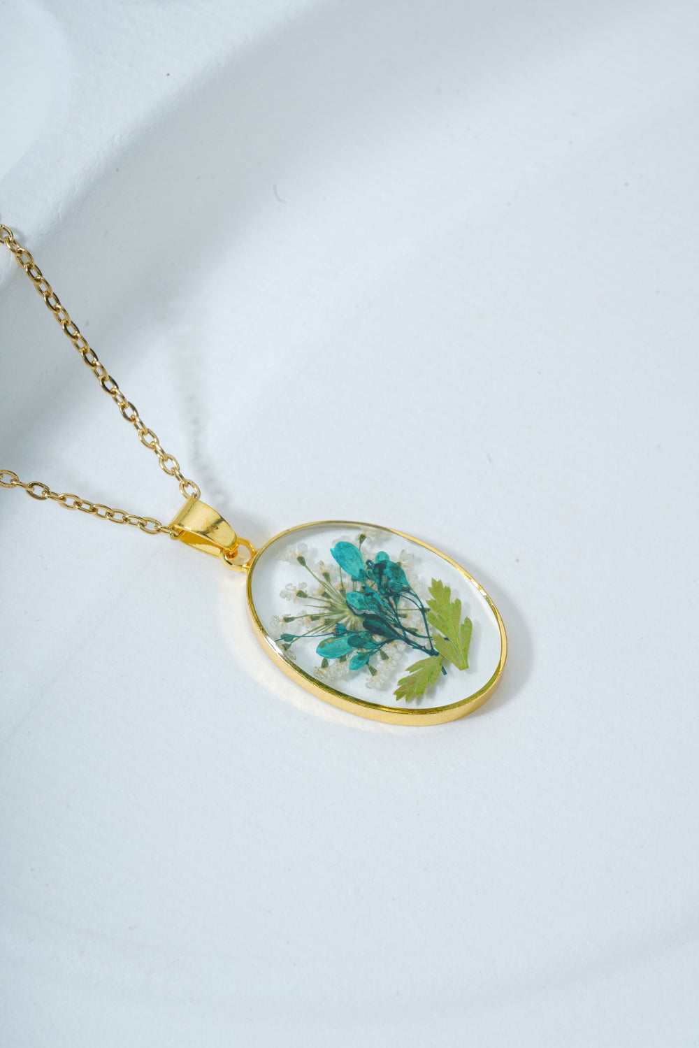 Dried Real Flower Resin Floral Pendant chain for girls