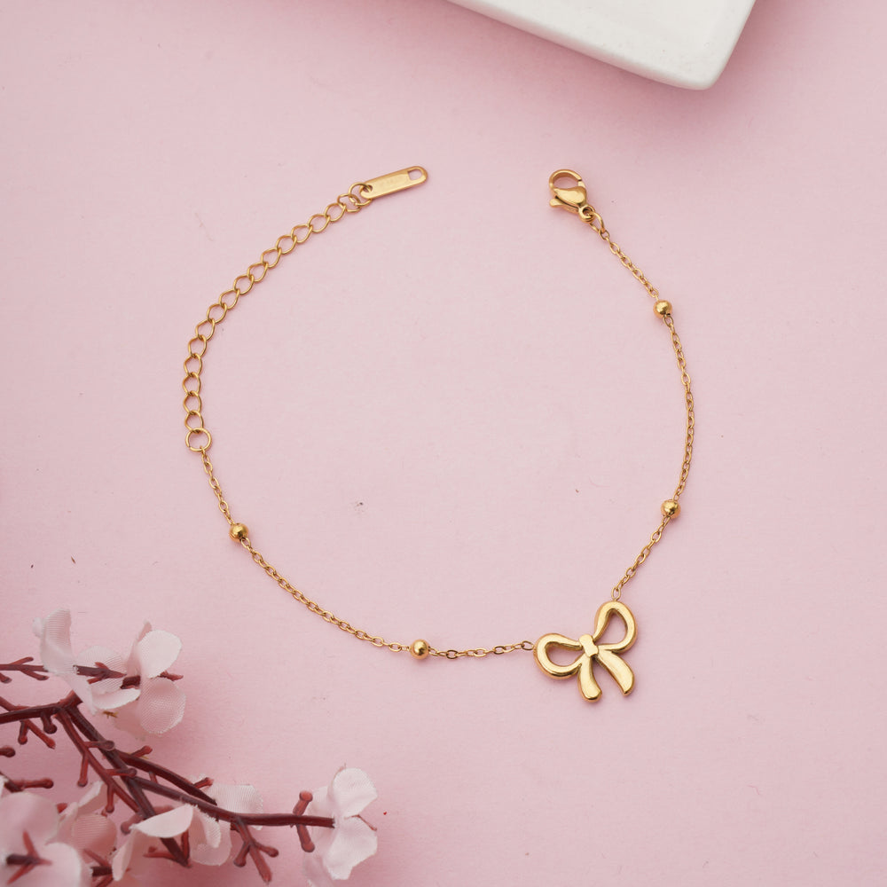 Minimalist Daily Wear Adjustable Gold Toned Bowknot Pendant Chain Bracelet