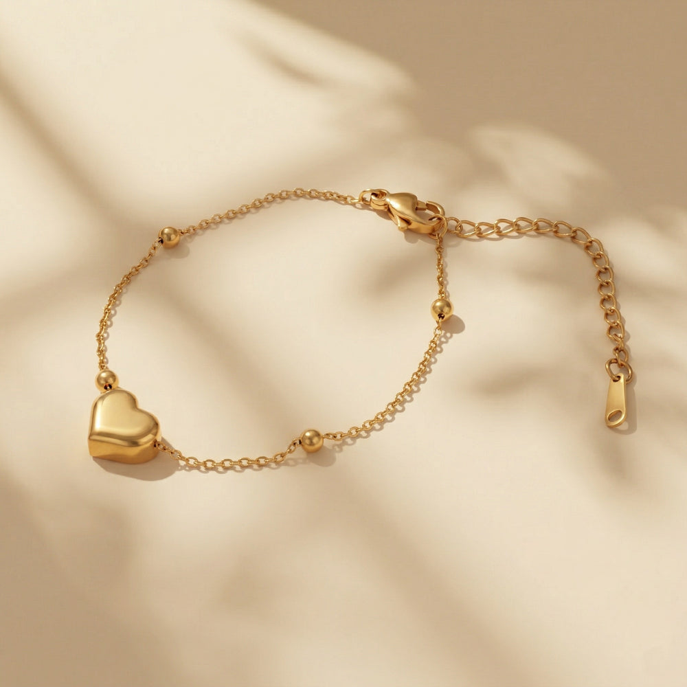 Minimilist Elegant Gold Toned Anti-Tarnish Heart Bracelet for Daily Wear