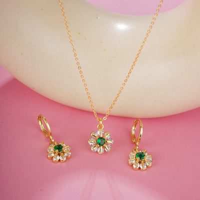 Gold Flower Cut pendant chain and earring set